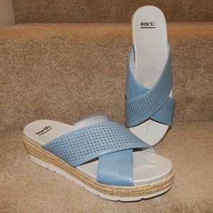NEW EARTH Blue Modena Marigold Sandals sz 10 M